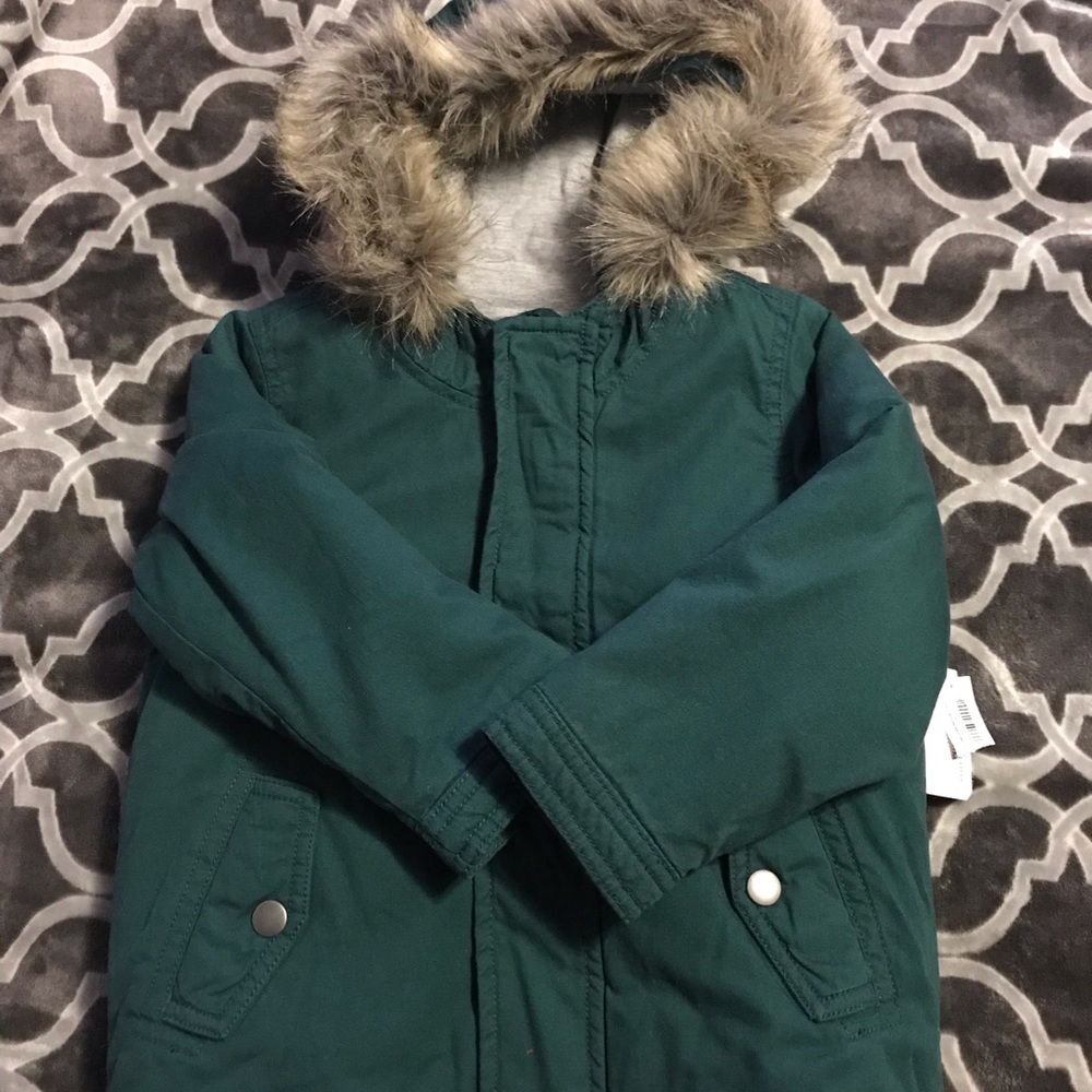 NWT Fur lined hooded puffer jacket